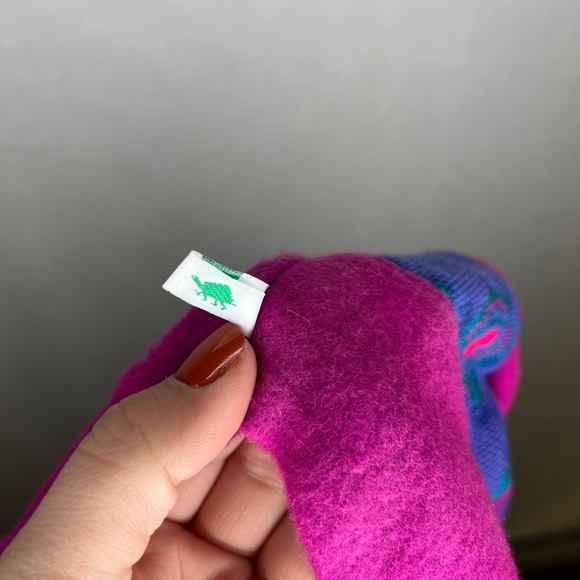 Turtle Fur Kids Ear Flap Hat Magenta Purple Geometric Pattern Retro VTG - Picture 6 of 8